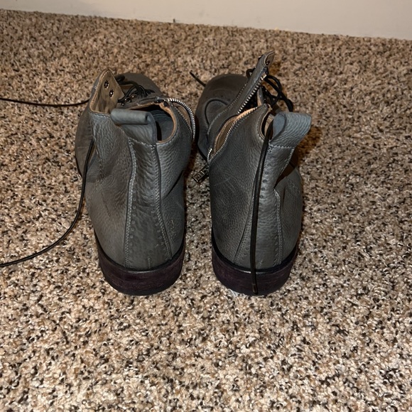 Kenneth Cole Quick Think-R Gray Leather Ankle Boots Size 12 - Picture 5 of 8